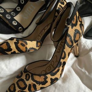 Edelman Leopard Pump